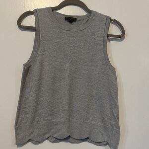❤️ 2/$20 Banana Republic Sweater Vest